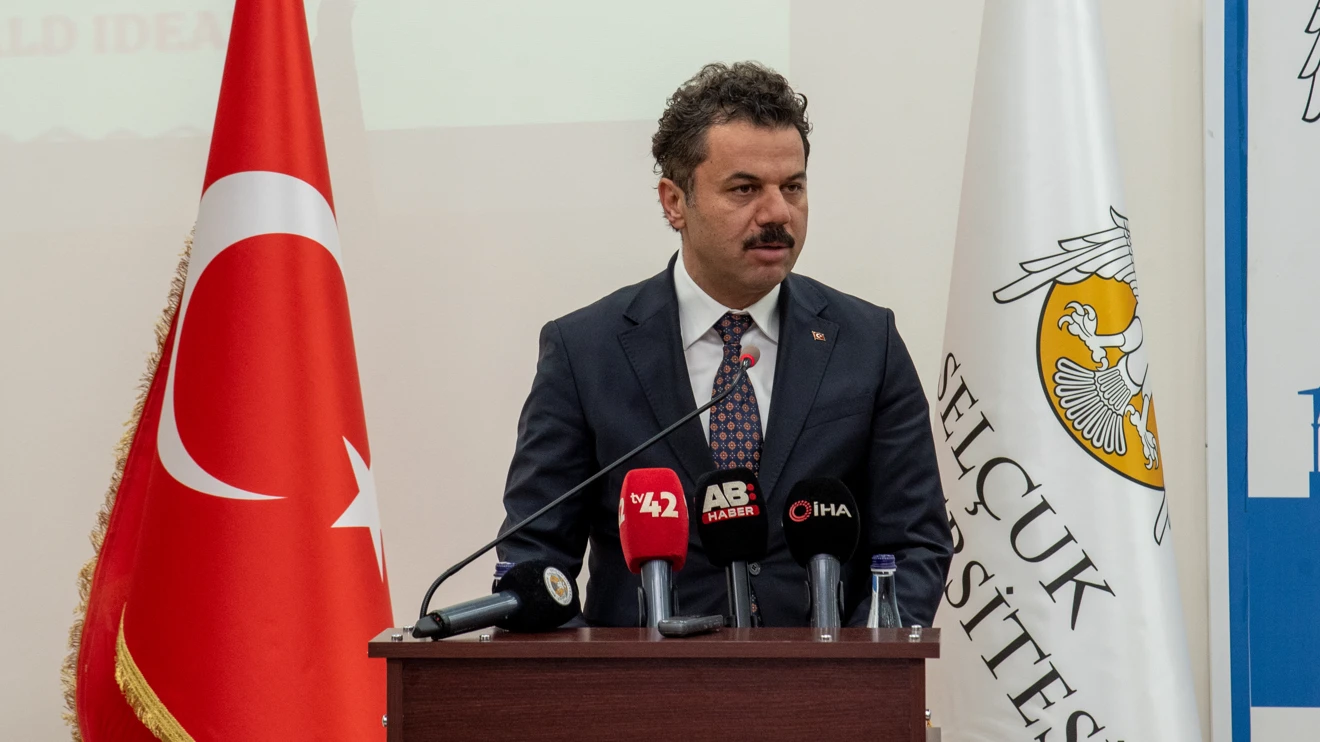 Binali Yıldırım, 7. Uluslararası Mâtürîdîlik Sempozyumu için Selçuk Üniversitesinde